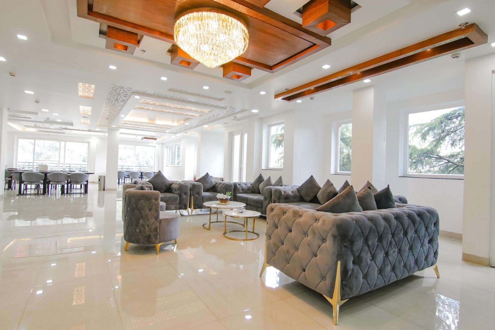 דרמסאלה Rr Hotel & Resort מראה חיצוני תמונה